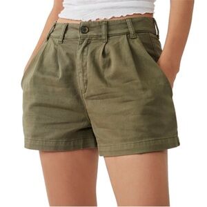 Free People Green Billie Chino Shorts Color Beetle Women's Size 2